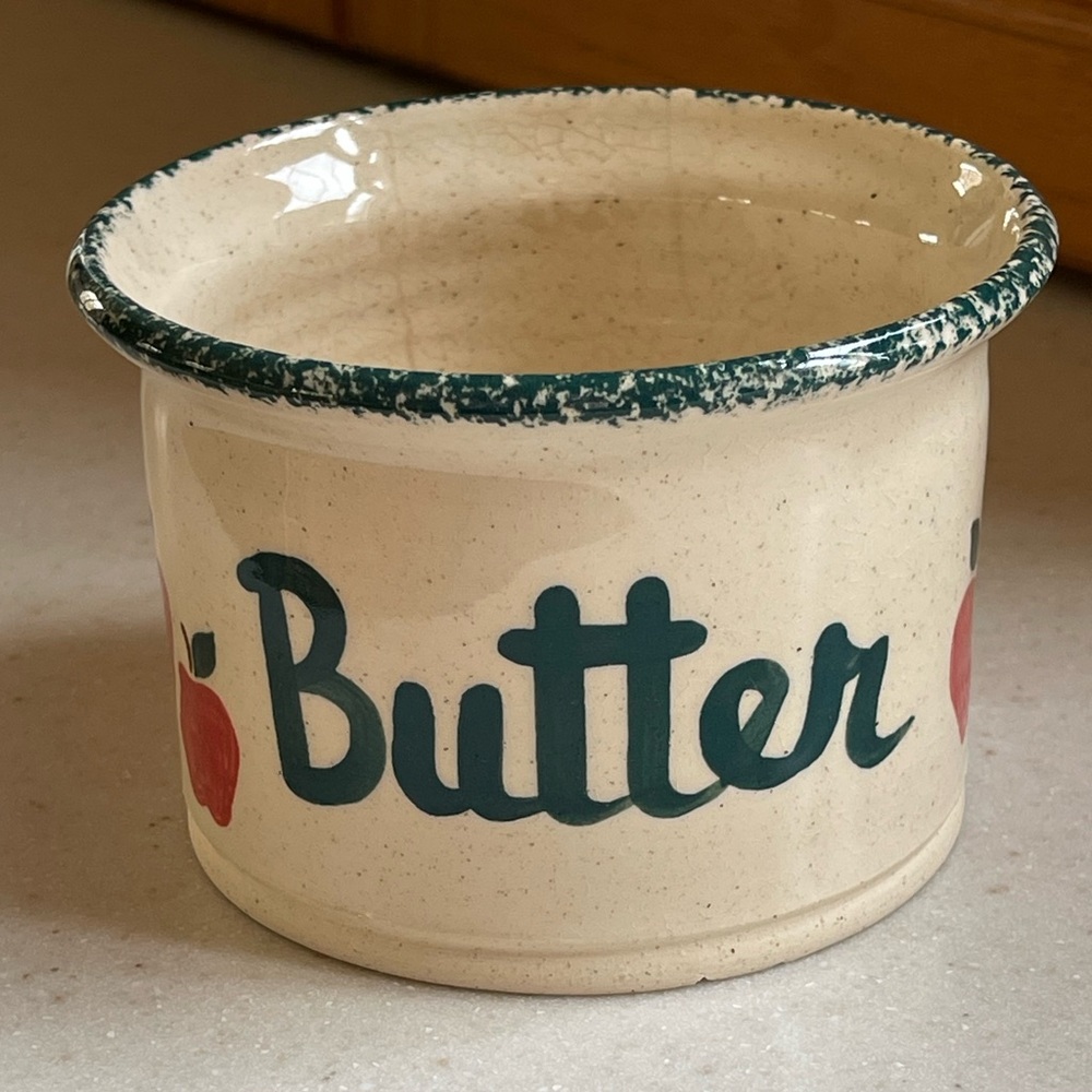 Three Rivers Pottery Butter Crock 1990 Apples, no lid, ceramic. 3” high, 4” wide